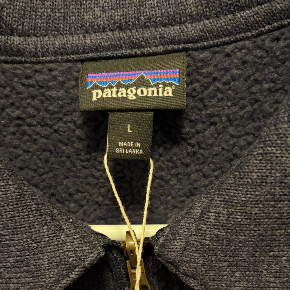 Patagonia Women’s Navy Lightweight Zip-Up Shirt Jacket - Picture 2 of 8